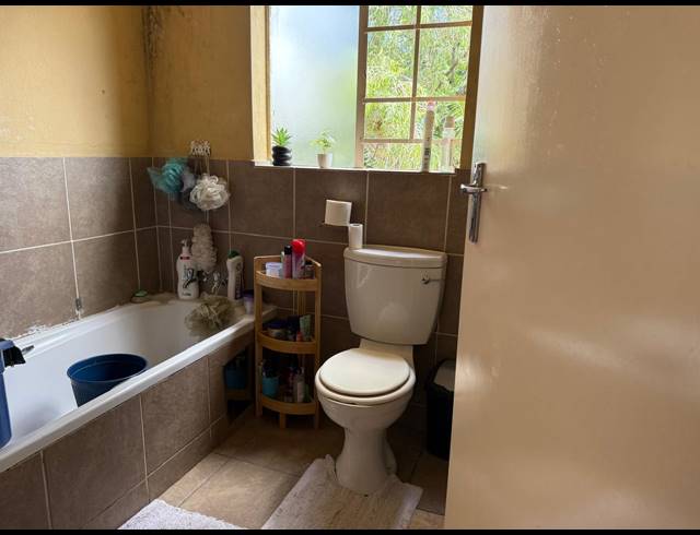 2 BEDROOM APARTMENT FOR SALE IN RUSTENBURG CENTRAL
